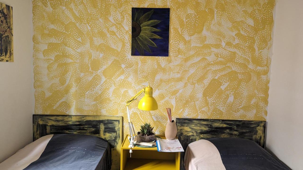 Quiet Ensuite Budget Twin Room Sliema Bagian luar foto