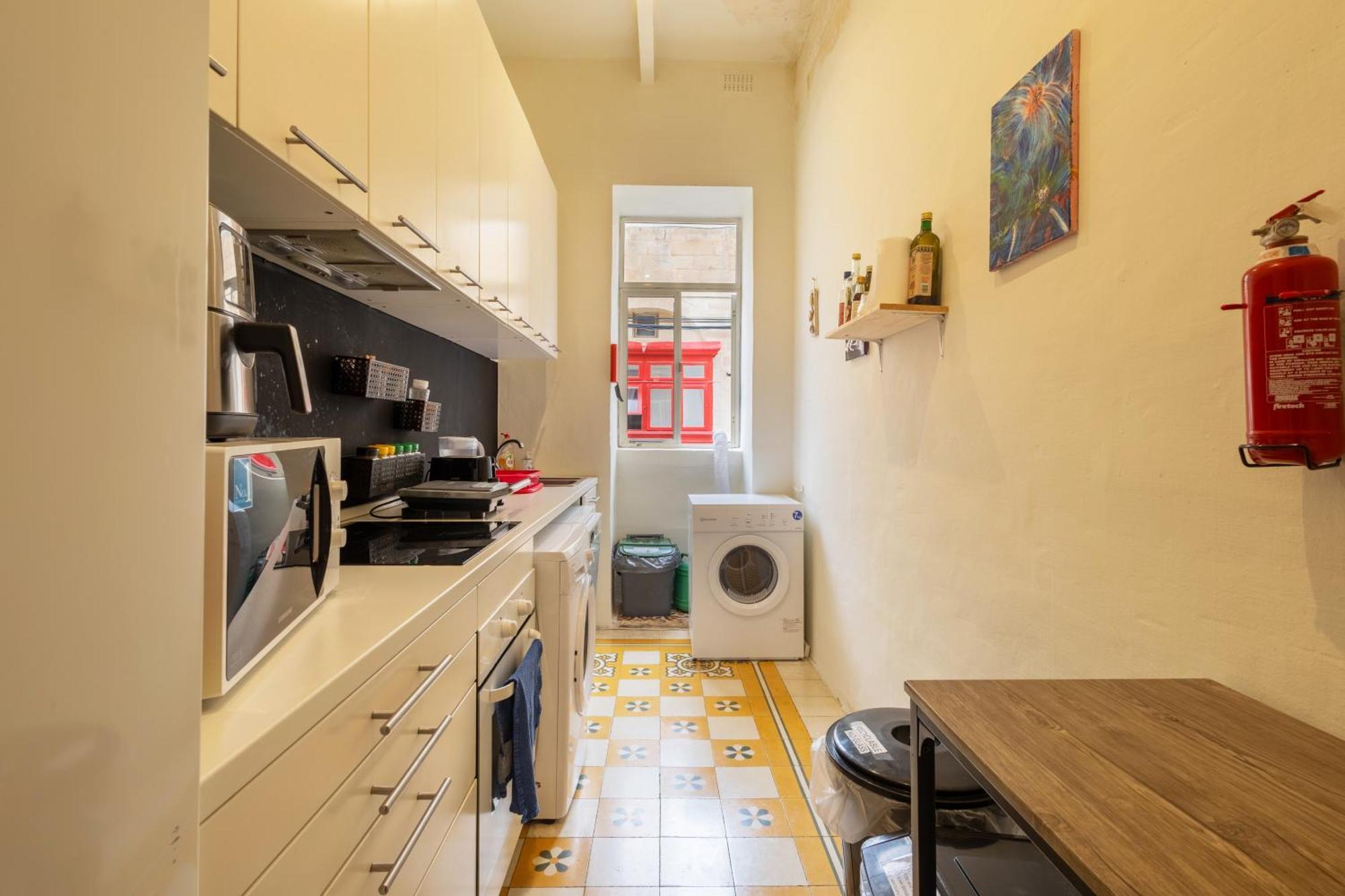 Quiet Ensuite Budget Twin Room Sliema Bagian luar foto