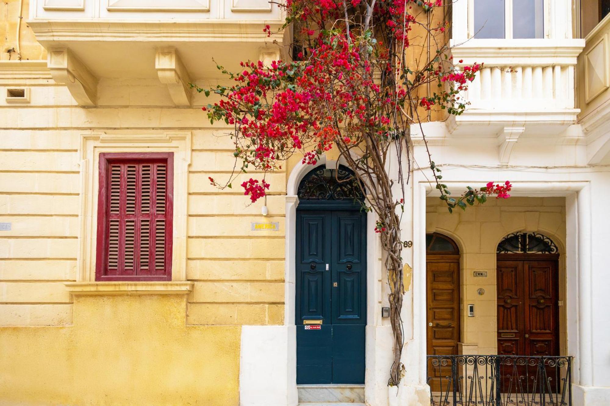 Quiet Ensuite Budget Twin Room Sliema Bagian luar foto